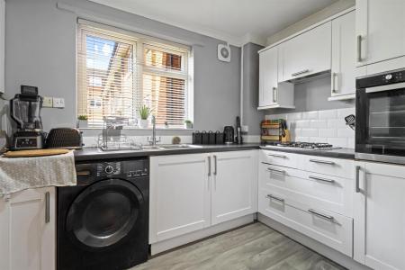 Rugby Court,4_05.JPG