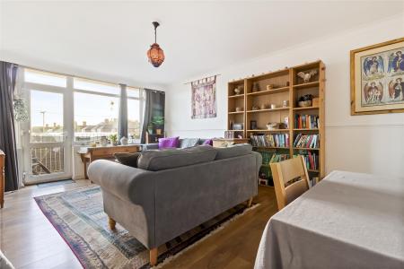 Bramber Court, 9-011.JPG