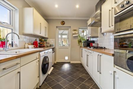 247 Goring Road-007.jpg