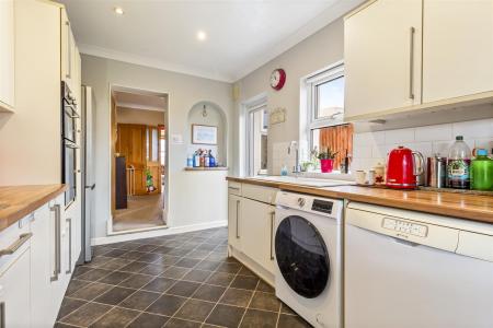 247 Goring Road-009.jpg