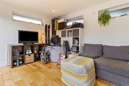 42 Offington Avenue-031.JPG