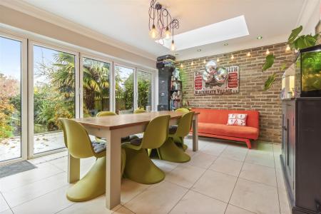 42 Offington Avenue-024.JPG