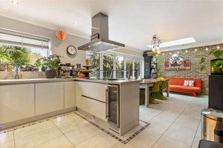 42 Offington Avenue-023.JPG