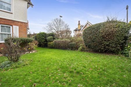 33 Parkfield Road-030.jpg