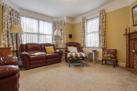 33 Parkfield Road-006.jpg