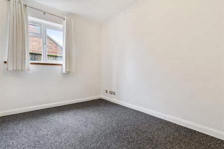 22 Hurley Road_004.JPG