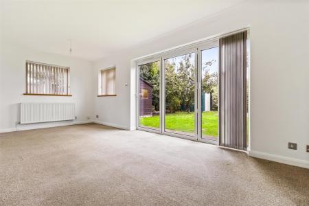 22 Hurley Road_005.JPG