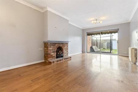 7 Tamar Close-011.JPG