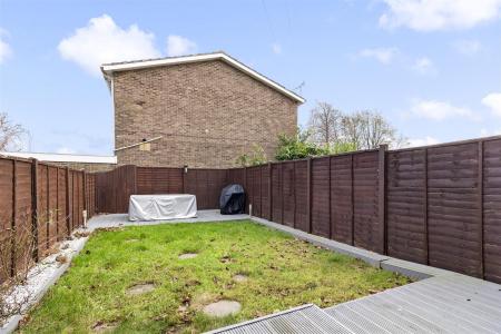 3 Radnor Roads-008.JPG