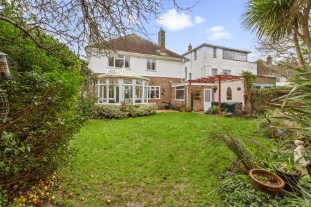 8 West park lane externals-006.JPG