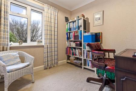 8 West Park Lane-014.JPG