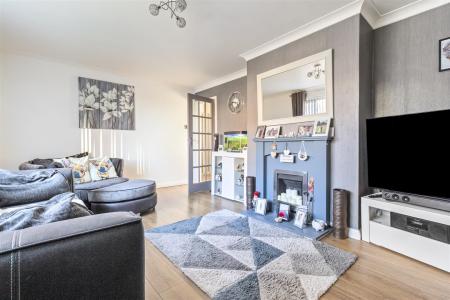 Meadway Court, 47-011.JPG