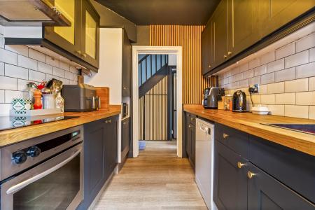 90 Bruce avenue-004.JPG