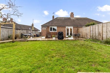 12 A Becket Gardens-019.JPG