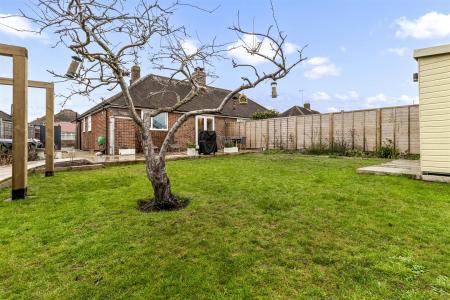 12 A Becket Gardens-018.JPG