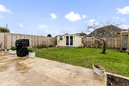 12 A Becket Gardens-015.JPG