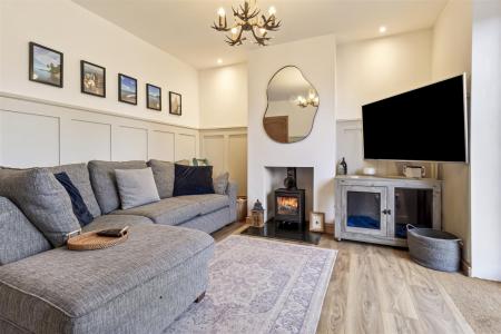 12 A Becket Gardens-009.JPG