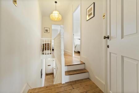 154 Lyndhurst Road-018.JPG