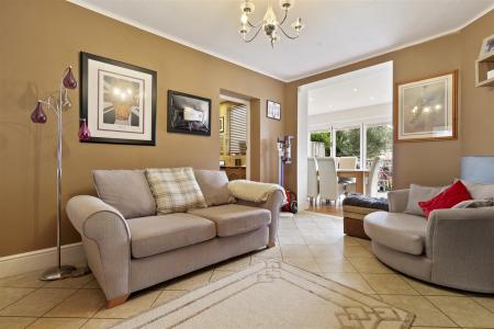 15 Drummond Road-019.JPG