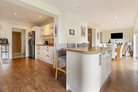 15 Drummond Road-015.JPG