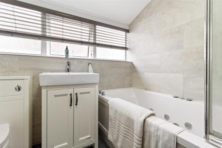 15 Drummond Road-012.JPG