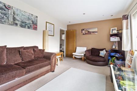 15 Drummond Road-004.JPG