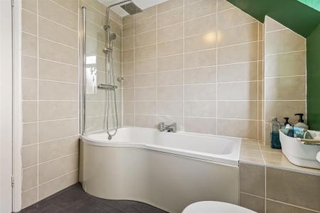 57 Twyford Gardens-013.JPG