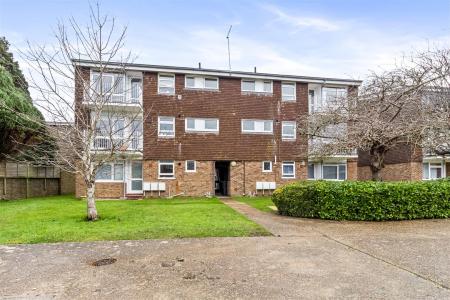 30 Dorchester Gardens-016.JPG