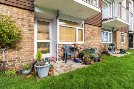 19 Dorchester Gardens-014.JPG