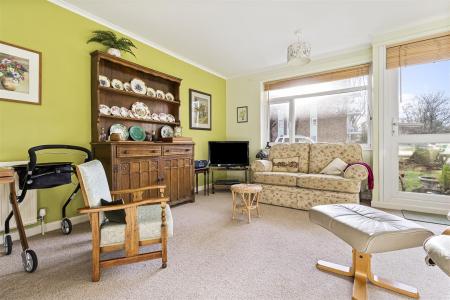 19 Dorchester Gardens-003.JPG