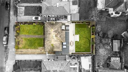 Sea Lane, 89, The Pearl-016bw.jpg