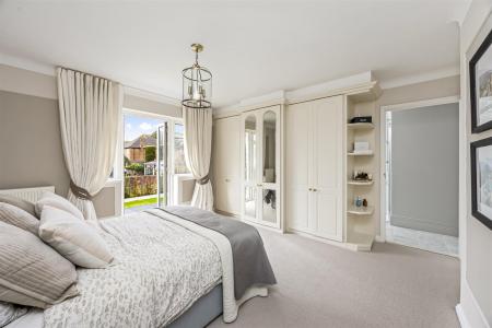 Sea lane, 89, The Pearl-005.JPG