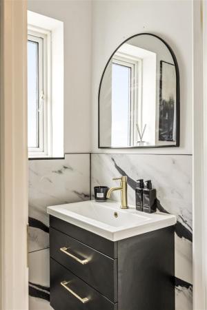 Sea lane, 89, The Pearl-007.JPG