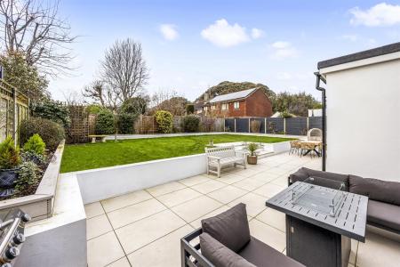 Sea Lane, 89, The Pearl-002.JPG