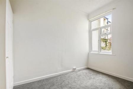 GFF 190 Tarring Road-004.JPG