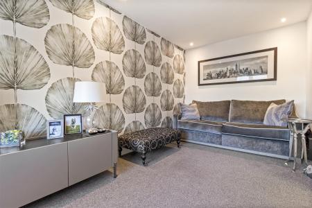 33 Alinora Crescent-031.JPG