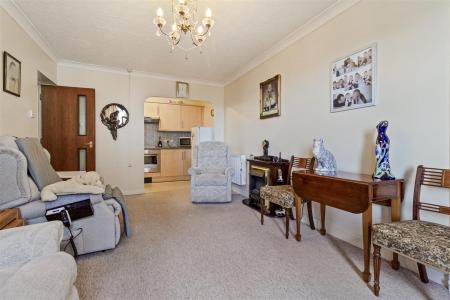 42 Oakland Court-009.JPG