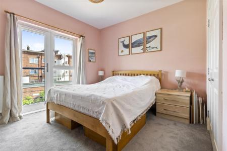 Eirene Avenue, 8-014.JPG