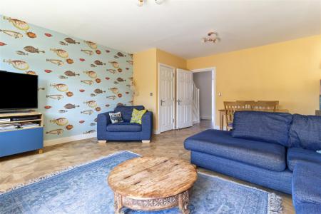 Eirene Avenue, 8-005.JPG