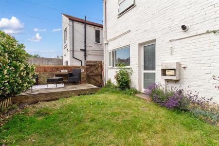 The Drive,76-012.jpg