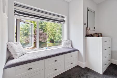 The Drive,76-003.jpg