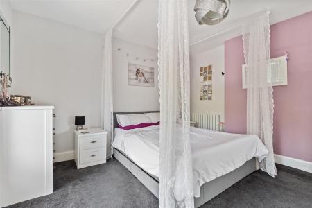 The Drive,76-002.jpg