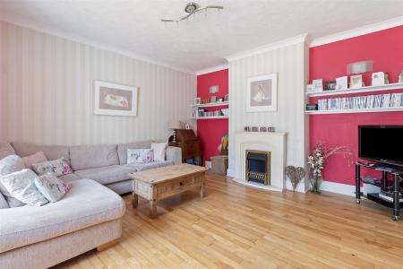 The Drive,76-016.jpg