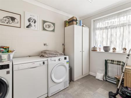 14 Crosby Close-015.JPG