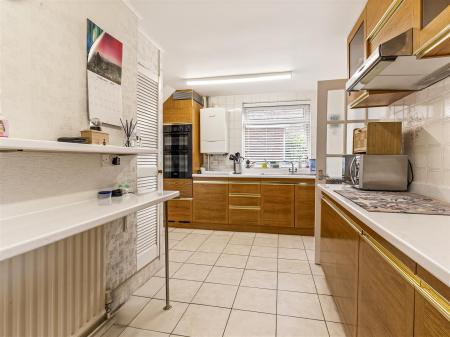 14 Crosby Close-012.JPG