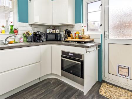 20 Anscomber Road-001.JPG