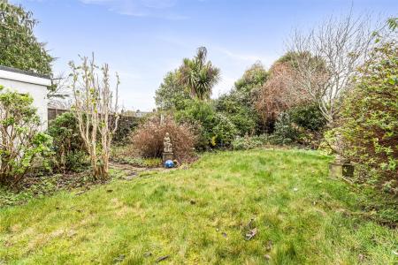 22 Harwood Ave-014.JPG