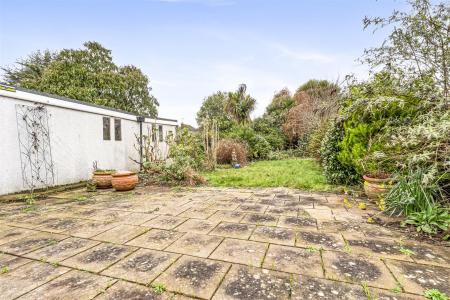 22 Harwood Ave-013.JPG