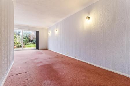 22 Harwood Ave-002.JPG