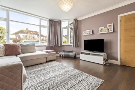 38 Robson Road-010.JPG